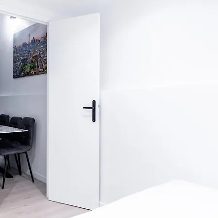 Apartmán Modern Courtyard House 6mn From Gare Montparnasse *