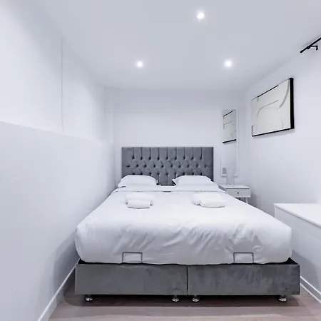 Apartmán Modern Courtyard House 6mn From Gare Montparnasse