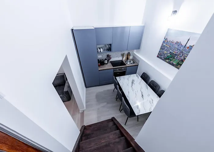 Appartement Modern Courtyard House 6mn From Gare Montparnasse Parijs